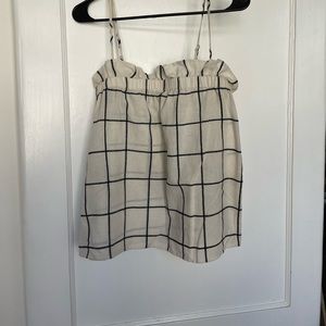 Windowpane tank